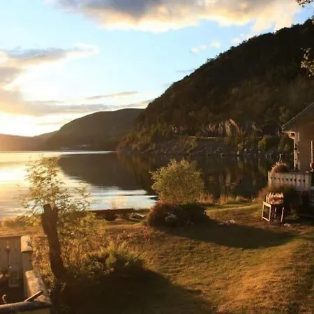 Strandhytte Nær Preikestolen *