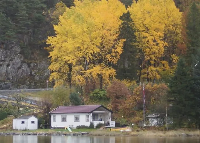 Strandhytte Nær Preikestolen *