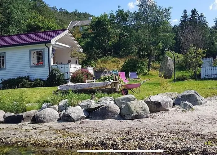 Apartamento Strandhytte Naer Preikestolen Jørpeland